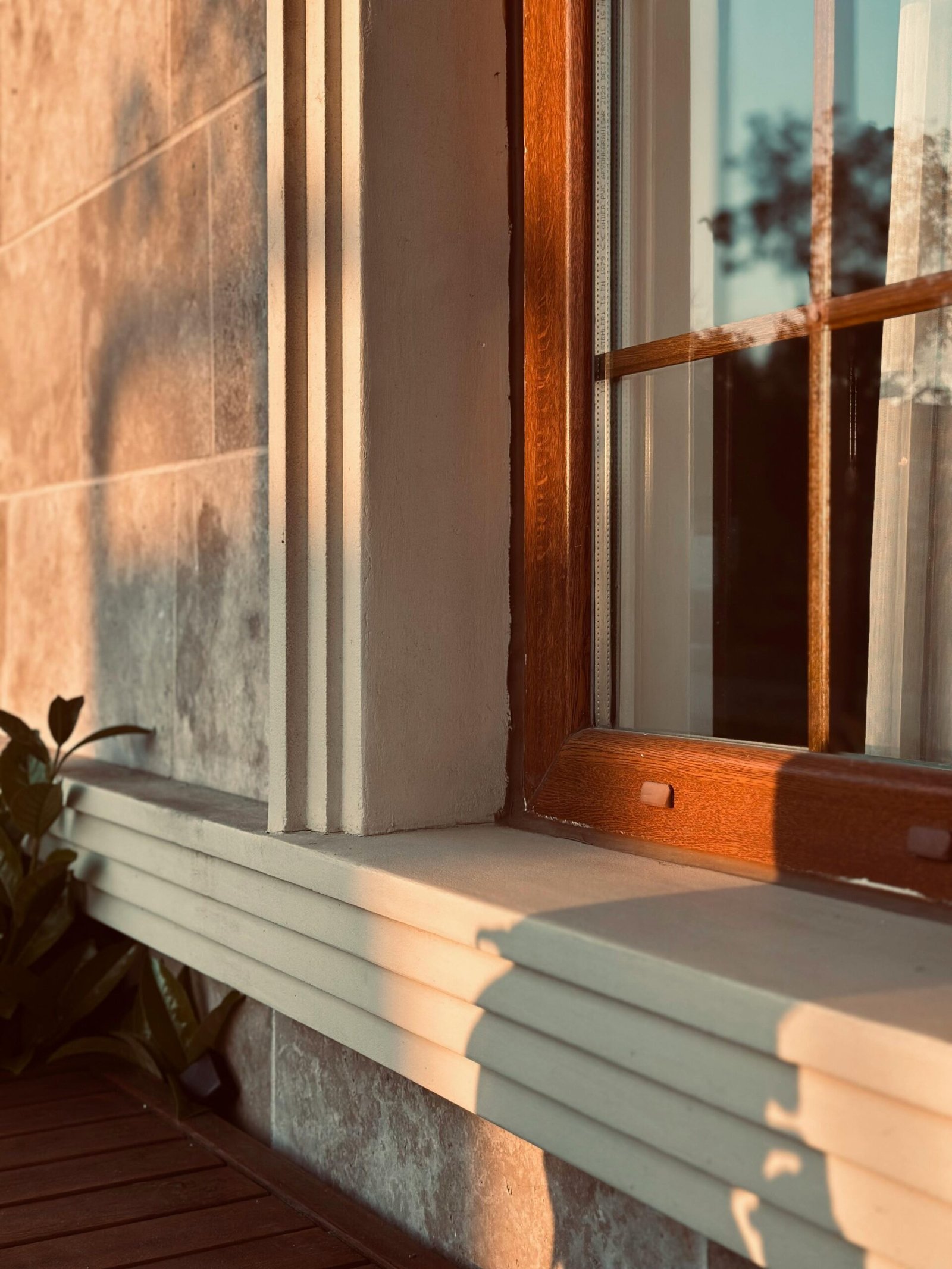 Homeowners in Southlake Trust Caulking